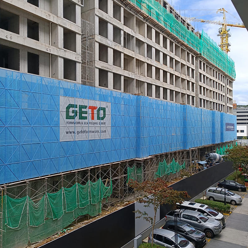 Sistema de andamios autotrepantes GETO