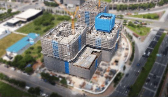 Sistema de encofrado trepador hidráulico automático gpt100